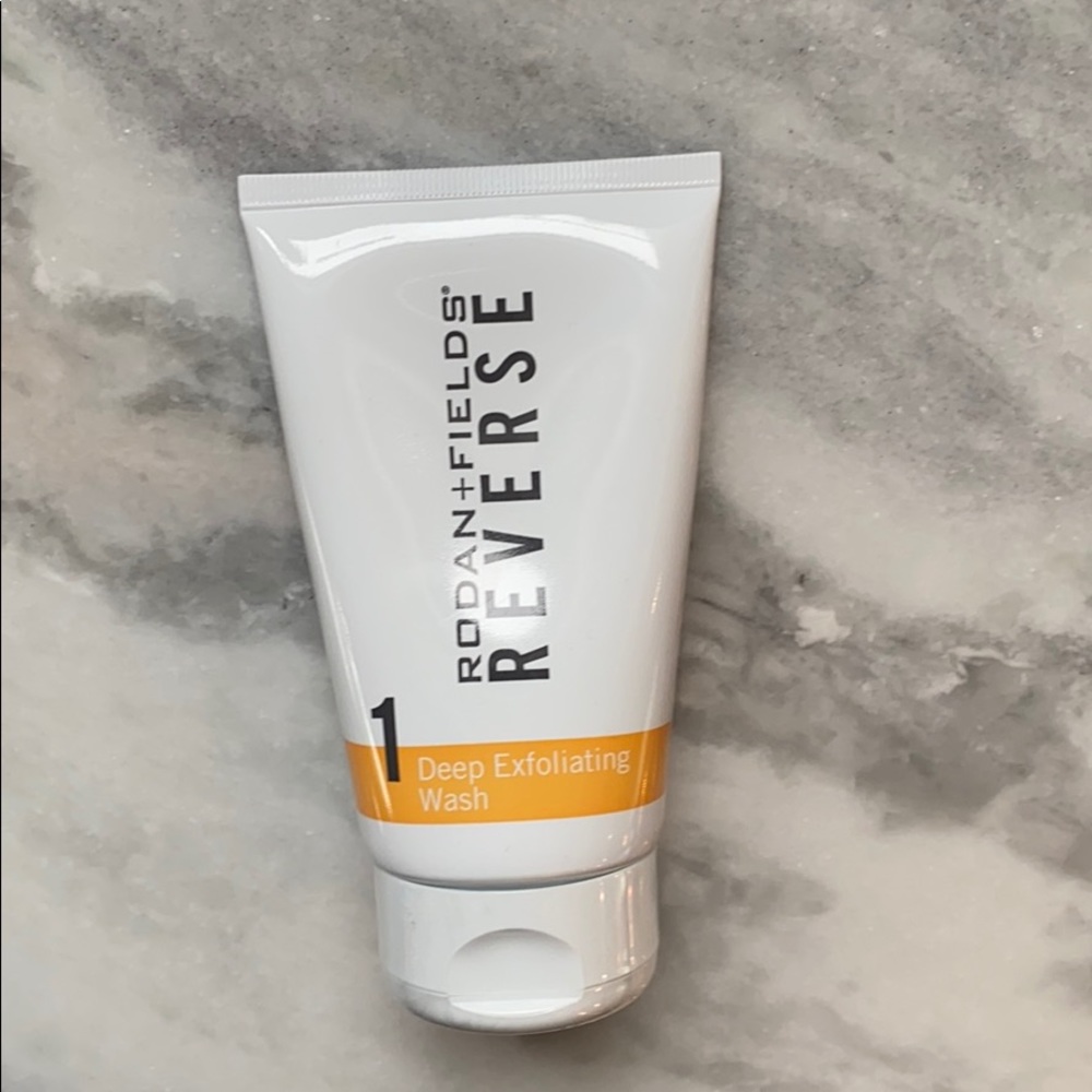 Rodan + Fields REVERSE Deep Exfoliating Wash
